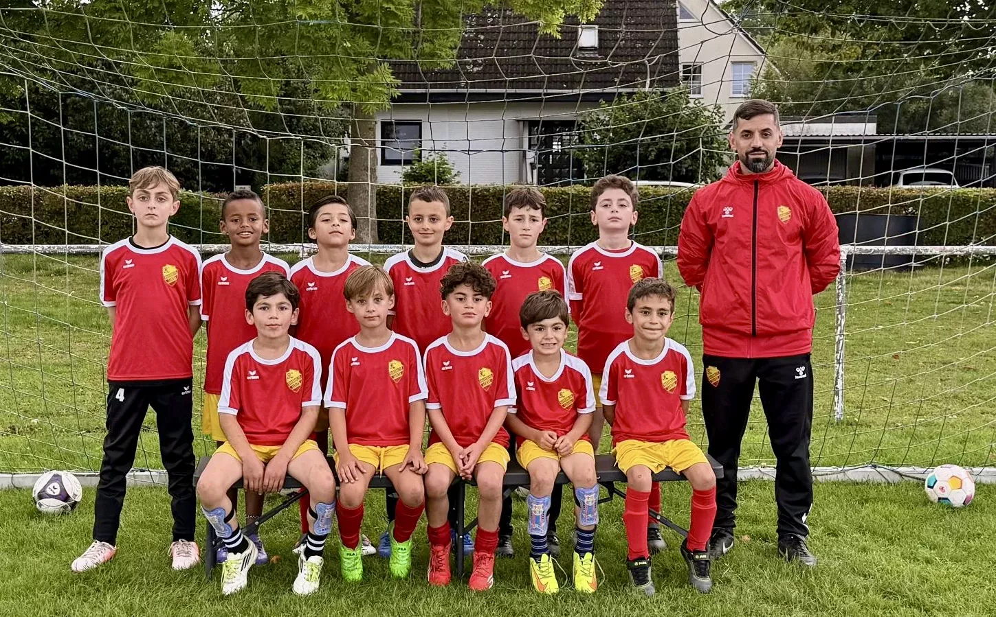 Mannschaftsfoto der F1-Jugend des FC Dornbreite